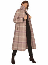 Load image into Gallery viewer, Winter Rose Wool