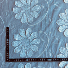 Load image into Gallery viewer, Heirloom Garden - White