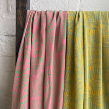 Load image into Gallery viewer, Follet Viscose CDC - A-Mazing - Musk