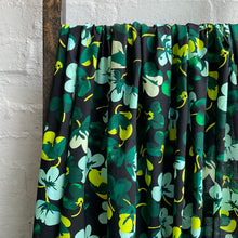 Load image into Gallery viewer, Viola