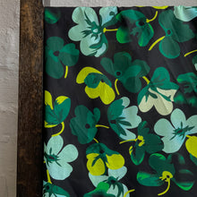 Load image into Gallery viewer, Viola