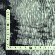 Load image into Gallery viewer, Issey Micro Pleat