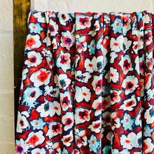 Load image into Gallery viewer, Follet Viscose CDC - Pansy Play - Red