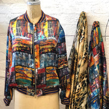 Load image into Gallery viewer, Loom Silk - I Am Woman