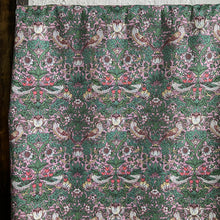 Load image into Gallery viewer, Secret Garden Tangle - Green
