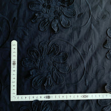 Load image into Gallery viewer, Heirloom Garden - Black
