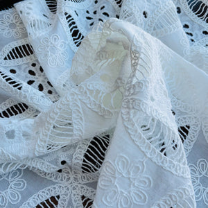 Cannes Broderie - Natural White