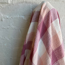 Load image into Gallery viewer, Scrabble - Pink
